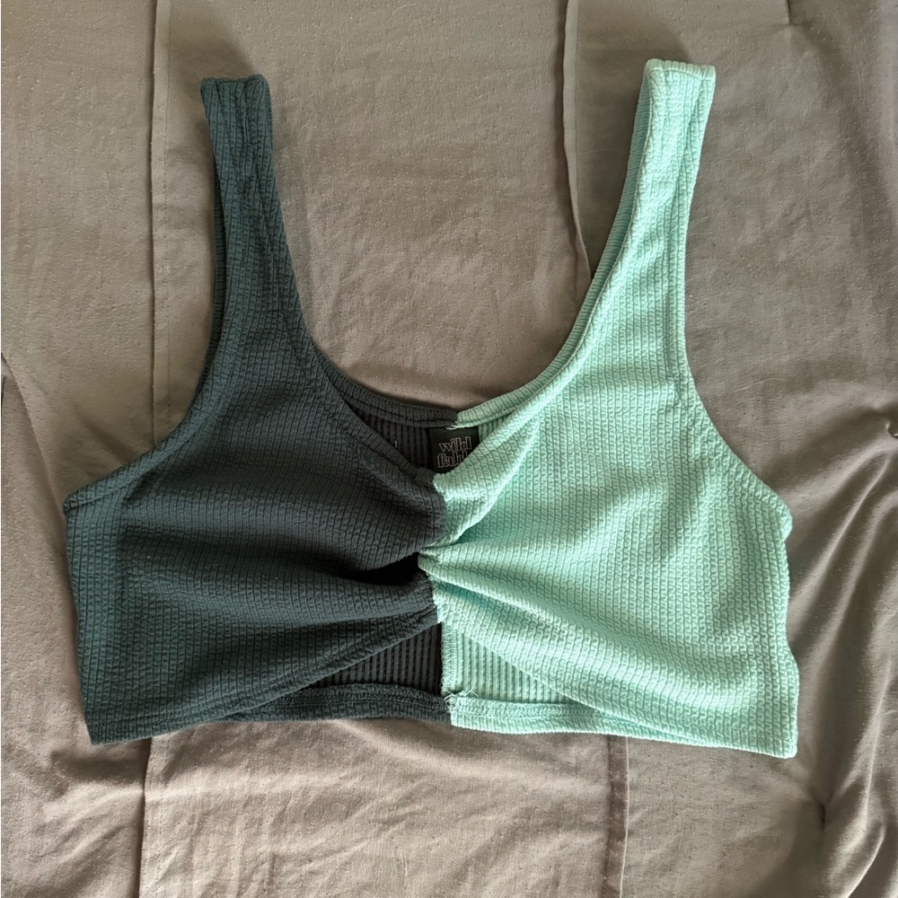 Two-tone Crop Top